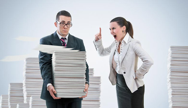 acoso-laboral-trabajo_avanza-psicologia