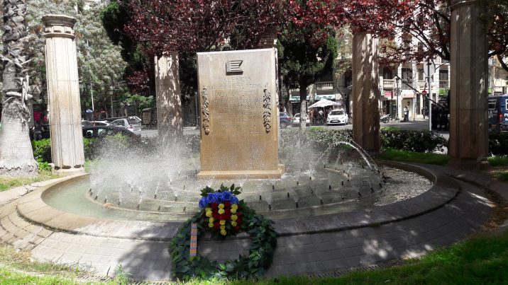 image monument als maulets en Valencia