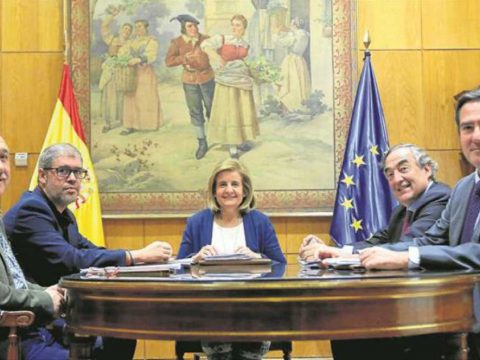 patronal_sindicats_i_govern_rnees