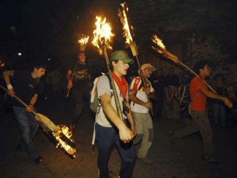 falles_catalanes_boi_elpais