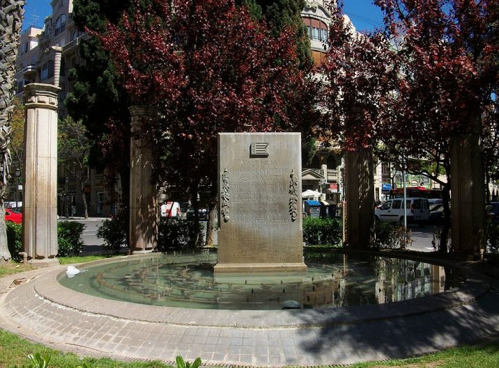 1024px-monument_als_maulets_wiki-joanbanjo